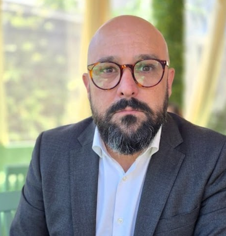 Dr. Leonardo Bobeda